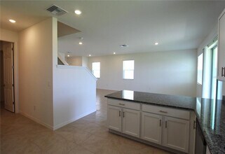 10915 Bluestem Cv in Parrish, FL - Building Photo - Building Photo