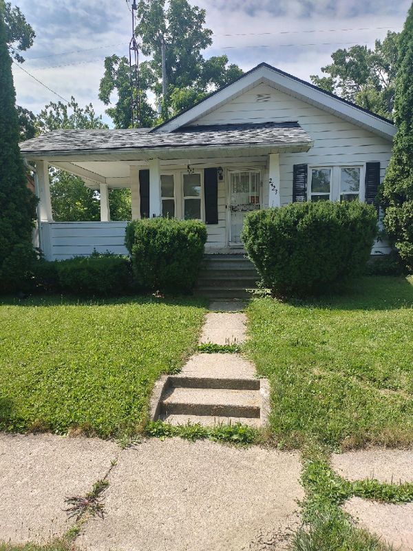 property at 2423 Barth St