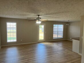 2400 Apple Blossom Ln in Conway, AR - Building Photo - Building Photo