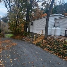 6 Mt Lebanon St in Pepperell, MA - Building Photo - Building Photo