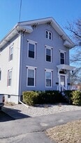 18 King St, Unit 1st fl unit in Westfield, MA - Building Photo