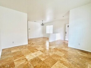 13155 Acacia Ave in Moreno Valley, CA - Building Photo - Building Photo