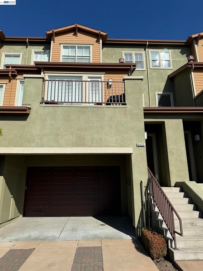 property at 6492 Bayview Dr