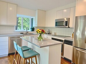 2 Garden Ln in Cambridge, MA - Building Photo - Building Photo