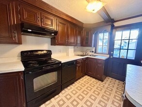 214 S School Ln in Lancaster, PA - Building Photo - Building Photo