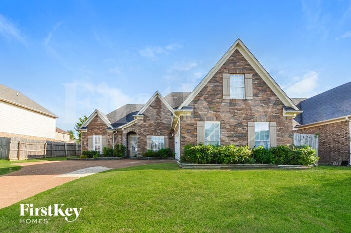 7705 Walcott Cove in Memphis, TN - Building Photo