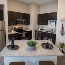 Groves at Waters Edge in Waynesville, NC - Foto de edificio - Building Photo