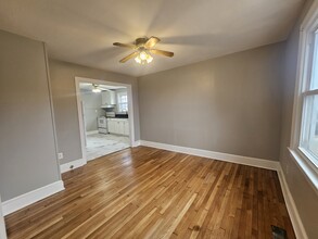 1431 Warrenton Rd in Fredericksburg, VA - Building Photo - Building Photo