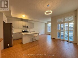 80 Millman Ln in Richmond Hill, ON - Building Photo