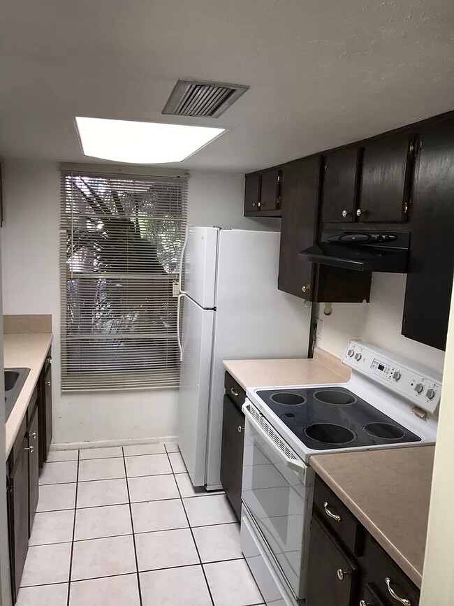 3902 Coronation Ct in Orlando, FL - Building Photo - Building Photo