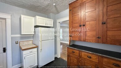 234 S Fairview Ave in Lansing, MI - Building Photo - Building Photo