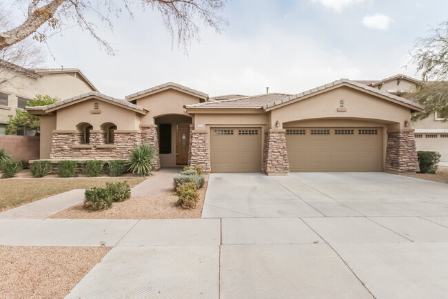 2221 S Holguin Way in Chandler, AZ - Building Photo - Building Photo