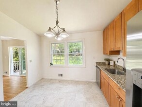 13208 Hathaway Dr in Silver Spring, MD - Building Photo - Building Photo