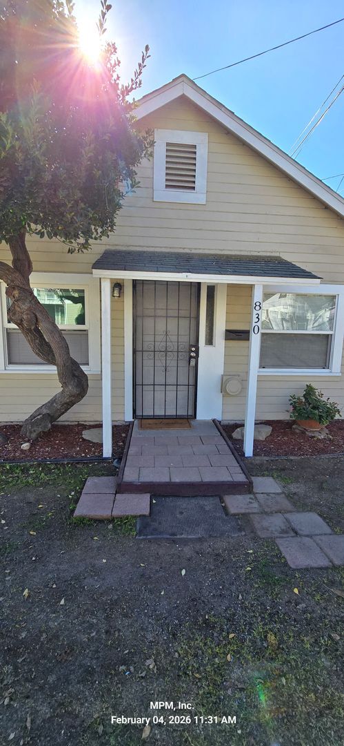 830 16th St in Paso Robles, CA - Building Photo - Building Photo