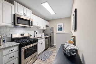 Cary Pines Apartments