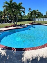 21080 SW 242nd St in Homestead, FL - Building Photo - Building Photo
