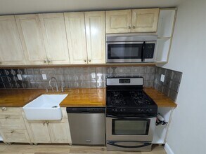 868 Saint Johns Pl, Unit 1 in Brooklyn, NY - Building Photo - Building Photo