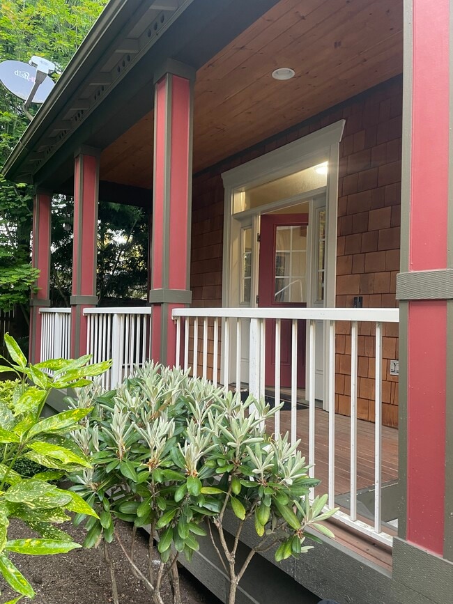 6609 198th Pl SW