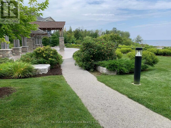 property at 4 Cove Ct