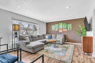 423 W 1640 S in Orem, UT - Building Photo