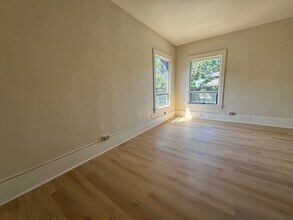 314 E Mercer St in Seattle, WA - Building Photo - Building Photo