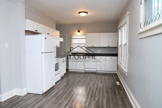 607 11th Ave NE in Rochester, MN - Building Photo - Building Photo