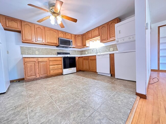 property at 1149 Petra Pl