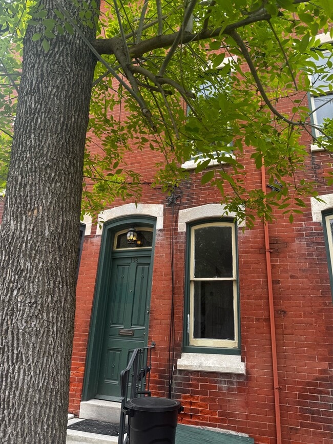 property at 103 W Union St