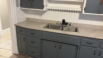 1623 4th Ave, Unit 2 in Rockford, IL - Building Photo