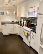 1731 Church St NW, Unit #B in Washington, DC - Building Photo - Building Photo