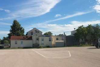 125 E Mississippi St in Elwood, IL - Foto de edificio - Building Photo