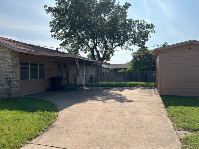 1510 Metropolitan Dr in Killeen, TX - Building Photo - Building Photo