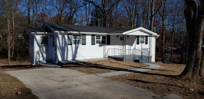 property at 1711 Alexsandria Rd