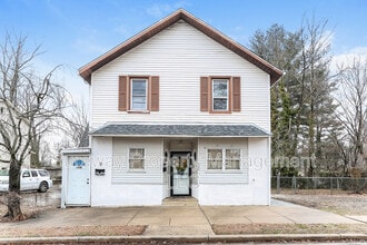 300 Monroe Ave in Cherry Hill Township, NJ - Building Photo - Building Photo