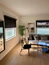 1001 7th St in Miami Beach, FL - Building Photo - Building Photo