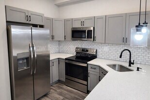 623 W Oxford St in Philadelphia, PA - Building Photo