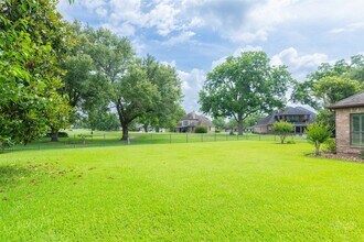 32810 Waltham Crossing in Fulshear, TX - Building Photo - Building Photo