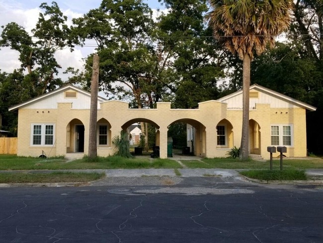 property at 655 3rd St