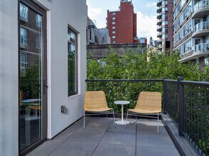 405 E 78th St in New York, NY - Building Photo - Building Photo