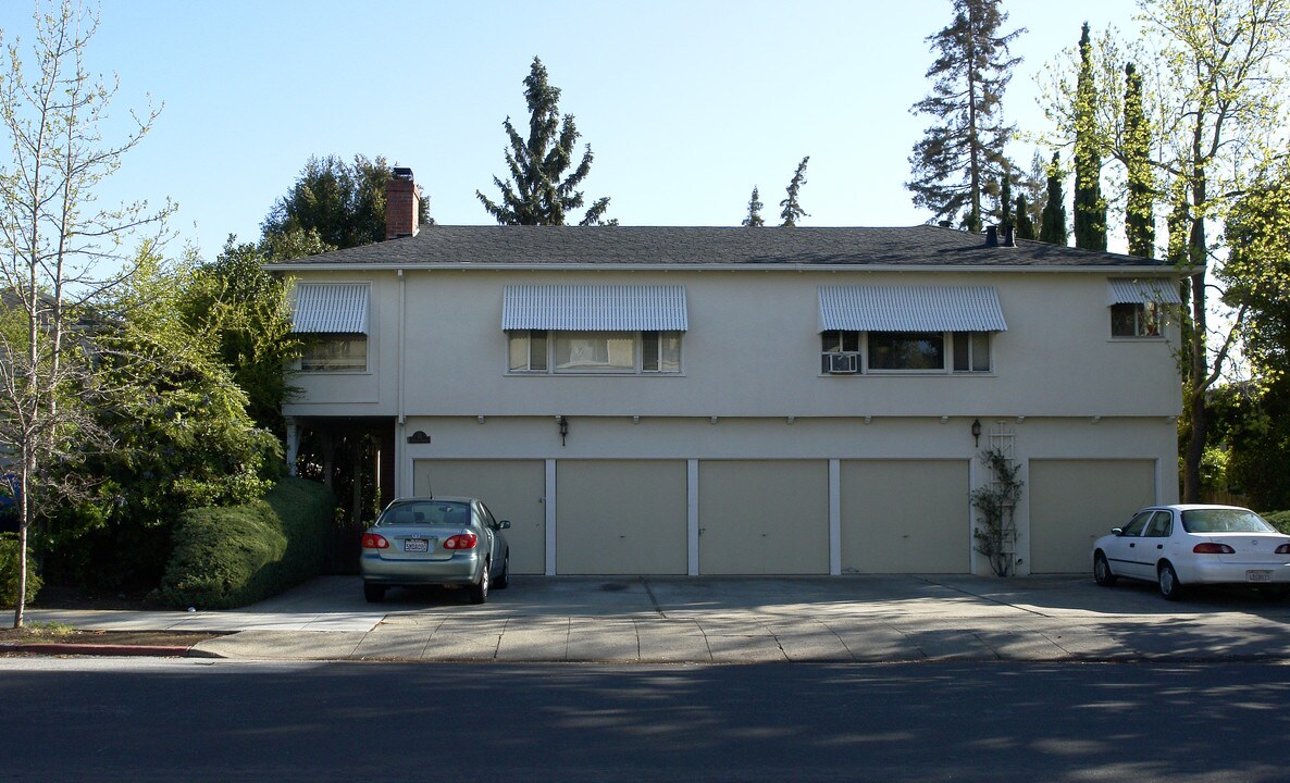 15 Clinton St in Redwood City, CA - Foto de edificio