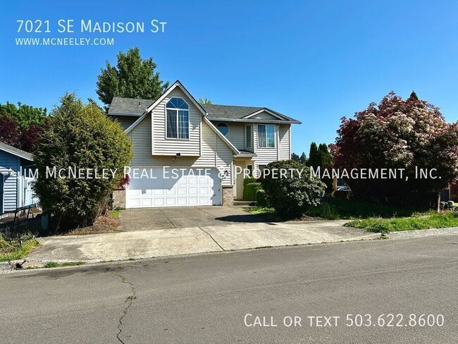 7021 SE Madison St in Hillsboro, OR - Building Photo - Building Photo