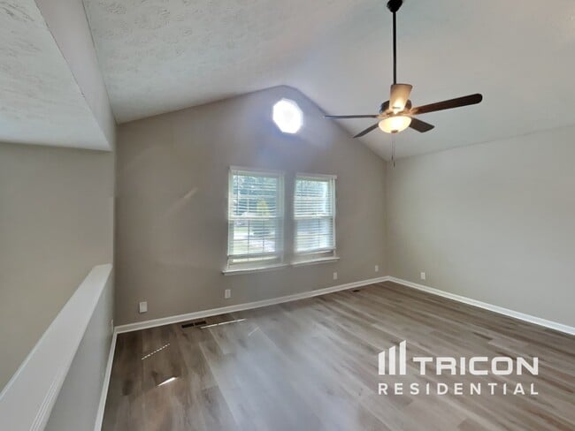 212 Robert Ave in White House, TN - Building Photo - Building Photo