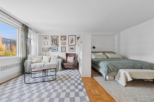 property at 3725 Henry Hudson Pkwy W