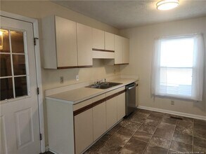 6837 Marlowe Dr in Fayetteville, NC - Building Photo - Building Photo