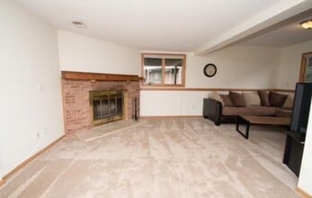 5161 148th St W in Apple Valley, MN - Building Photo - Building Photo