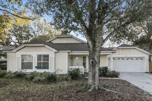 1023 Moccasin Run Rd in Oviedo, FL - Building Photo