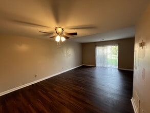 901 Olmstead Dr in Hinesville, GA - Building Photo - Building Photo