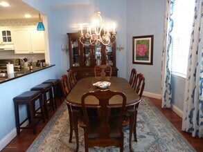 4 Ocean Ave N in Ocean Grove, NJ - Building Photo - Building Photo