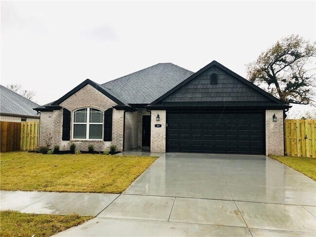 property at 53 S Geranium Ln