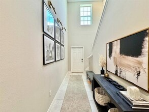 7309 Canterbury Bells Ct in Tampa, FL - Building Photo - Building Photo